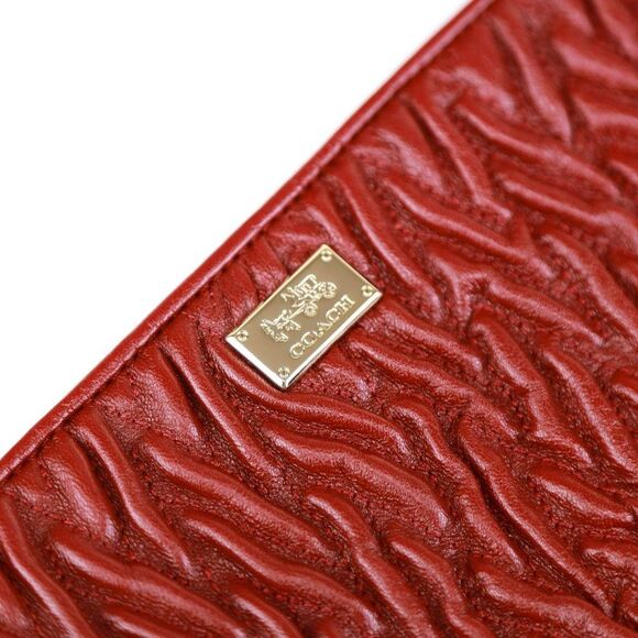 NWT Coach Gathered Leather Larger Clutch Wallet WINE - Picture 9 of 9